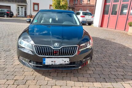 Skoda Superb 139.000 km 18.800 € Ramberg 76857