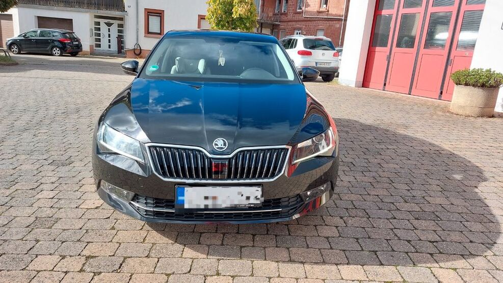 Skoda Superb 139.000 km 18.800 € Ramberg 76857