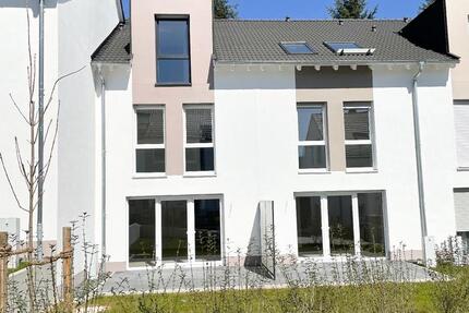 Attraktives Split-Level-Reihenhaus in Bad Endbach zu vermieten 5 zimmer