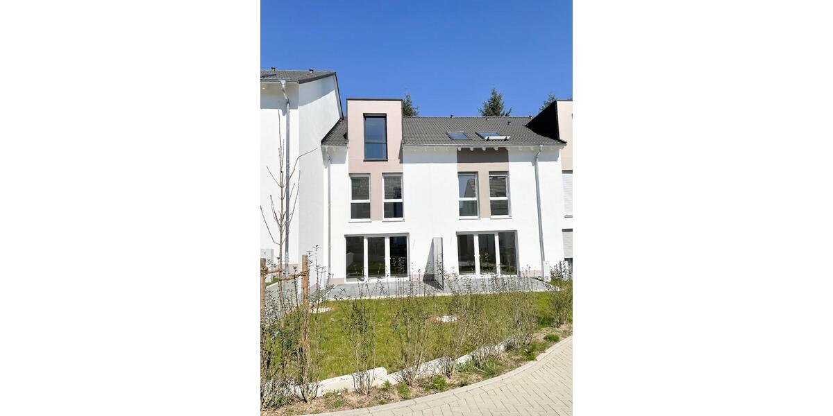 Reihenhaus Bad Endbach - 5 Zimmer, 153 m&sup2;, 1.190&euro; | Angebot:21190526