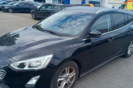 Ford Focus 170.000 km 8.490 &euro; Karlsruhe 76185