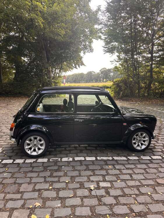 Rover MINI 63.010 km 15.500 € Düsseldorf 40235