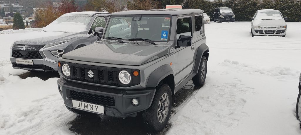 Suzuki Jimny 42.513 km 31.990 &euro; Wellheim-Konstein 91809