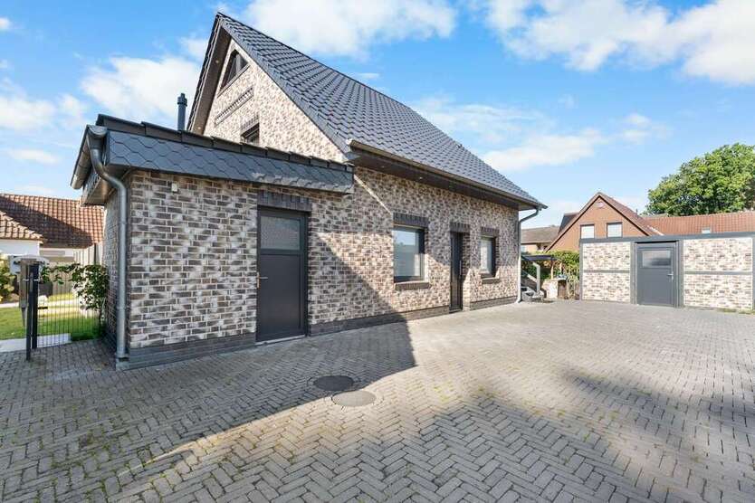 Haus zum Kaufen in Ganderkesee 399.000 € 141 m²