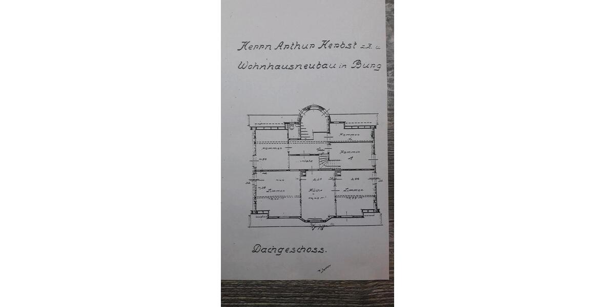 Mehrfamilienhaus, Wohnhaus Burgstädt - 12 Zimmer, 252 m&sup2;, 271.500&euro; | Angebot:25164914