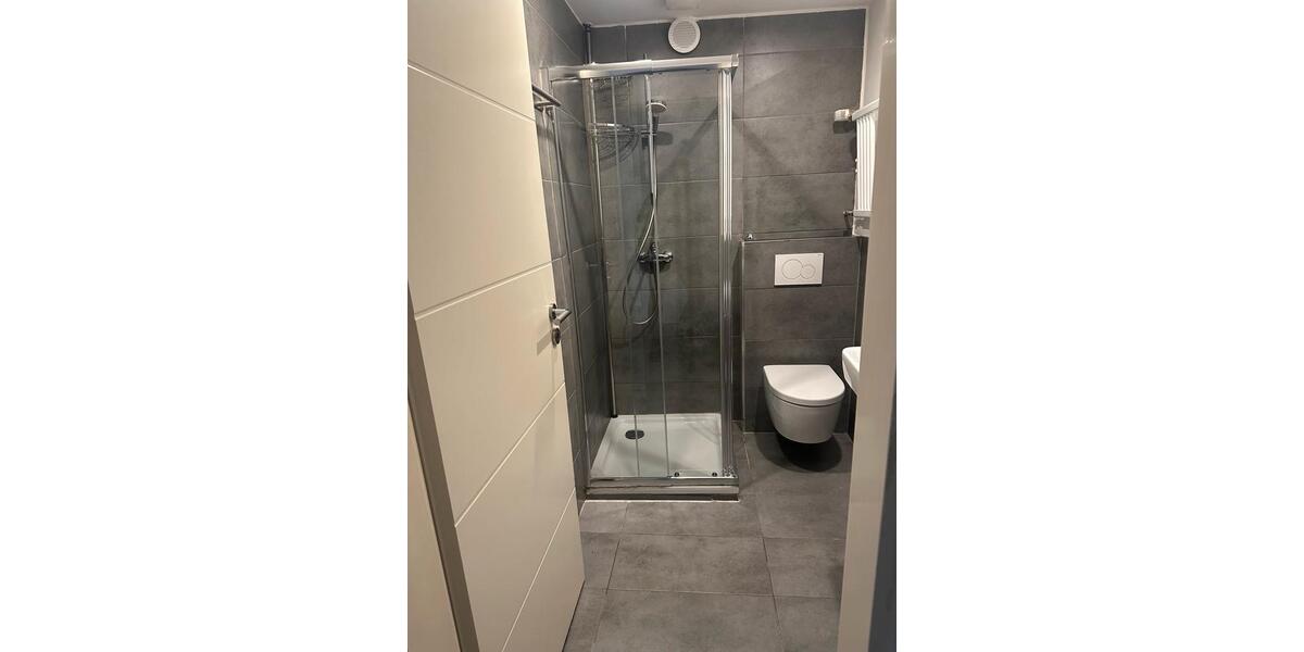 Etagenwohnung Neuss Furth-Mitte - 2 Zimmer, 45 m&sup2;, 830&euro; | Angebot:25022128