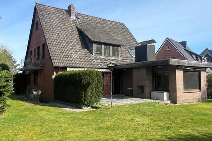 Haus Bad Oldesloe - 7 Zimmer, 198 m&sup2;, 549.000&euro; | Angebot:26326139