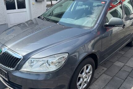 Skoda Octavia 212.321 km 2.798 &euro; Plothen 07907