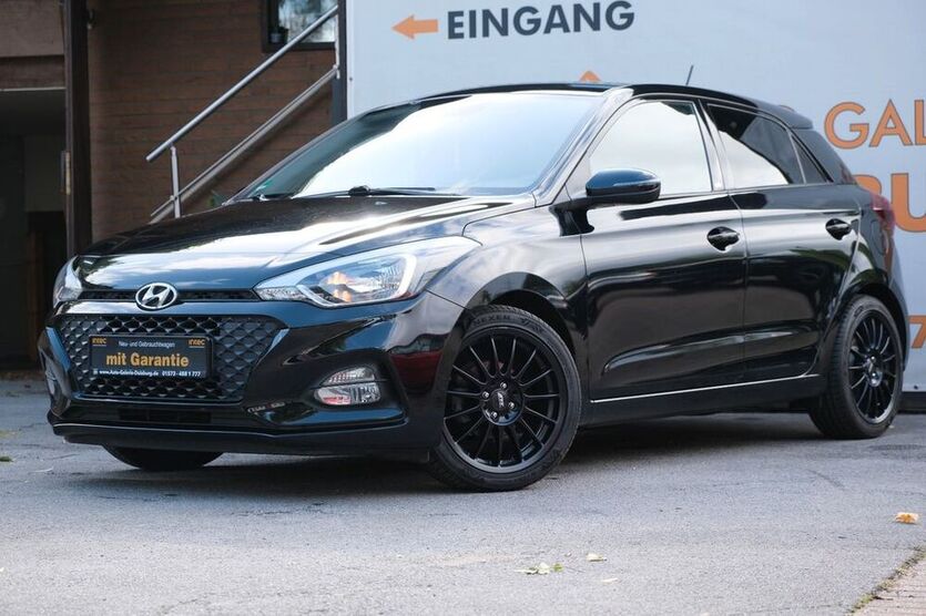 i20