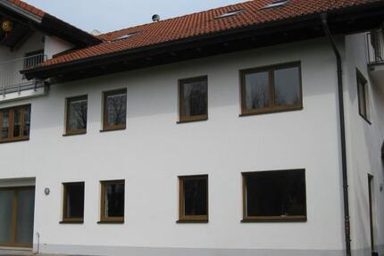 Wohnung Peißenberg - 3 Zimmer, 85 m&sup2;, 1.100&euro; | Angebot:25945369