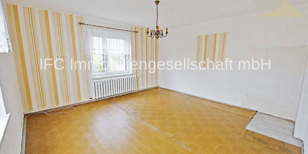 Einfamilienhaus Kemberg Dorna - 6 Zimmer, 124 m&sup2;, 75.000&euro; | Angebot:26686843