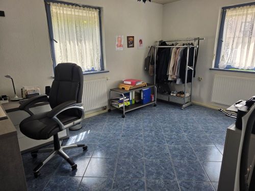 Doppelhaushälfte mit Garten in ruhiger Lage von 97437 Haßfurt, 22 min. bis Schweinfurt, 30 min. bis Bamberg (ID 10526) - Doppelhaushälfte Haßfurt Haßfurt | Angebot:21318901