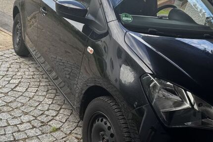 Seat Mii 53.200 km 6.900 &euro; Vlotho 32602