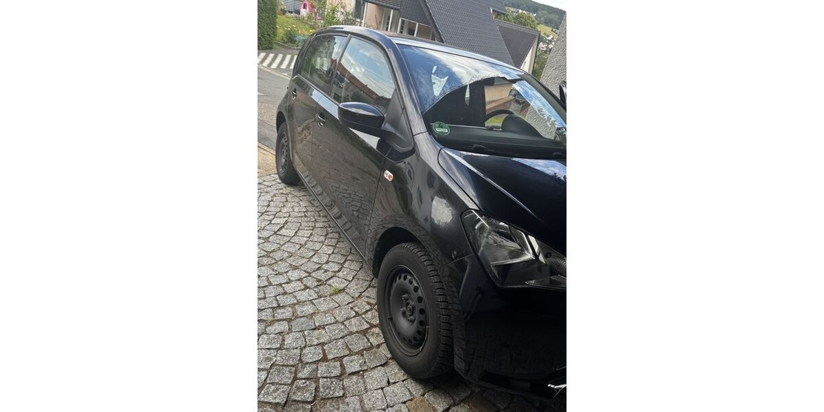 Seat Mii 53.200 km 6.900 &euro; Vlotho 32602