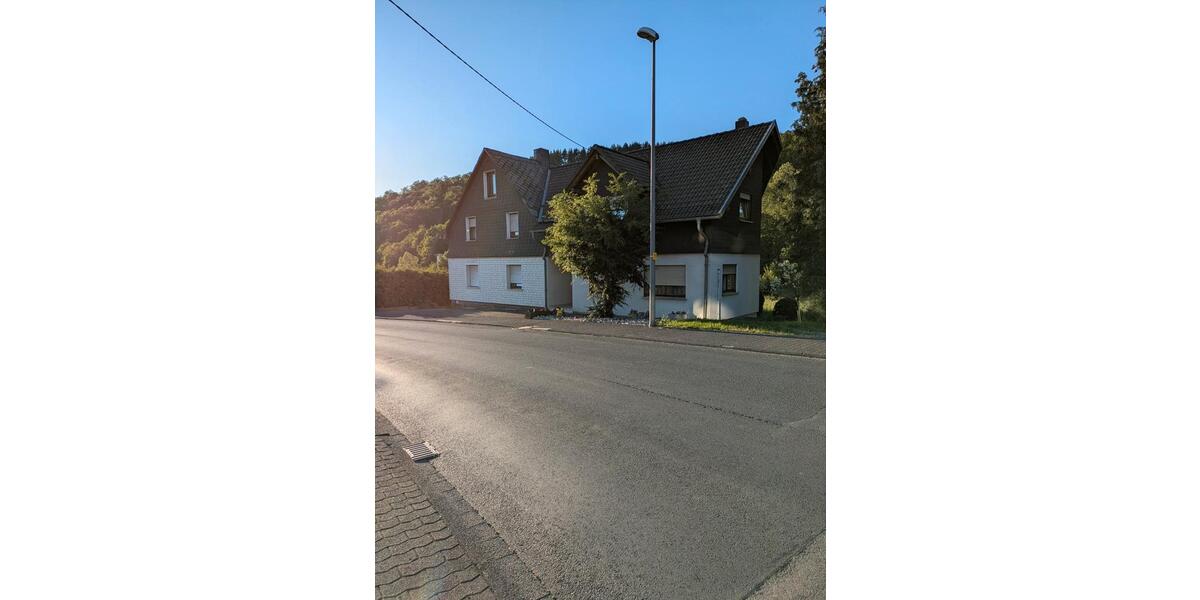 Mehrfamilienhaus, Wohnhaus Netphen - 9 Zimmer, 205 m&sup2;, 309.000&euro; | Angebot:26737644