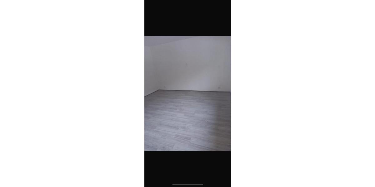 Etagenwohnung Lennestadt - 3 Zimmer, 85 m&sup2;, 700&euro; | Angebot:26368661
