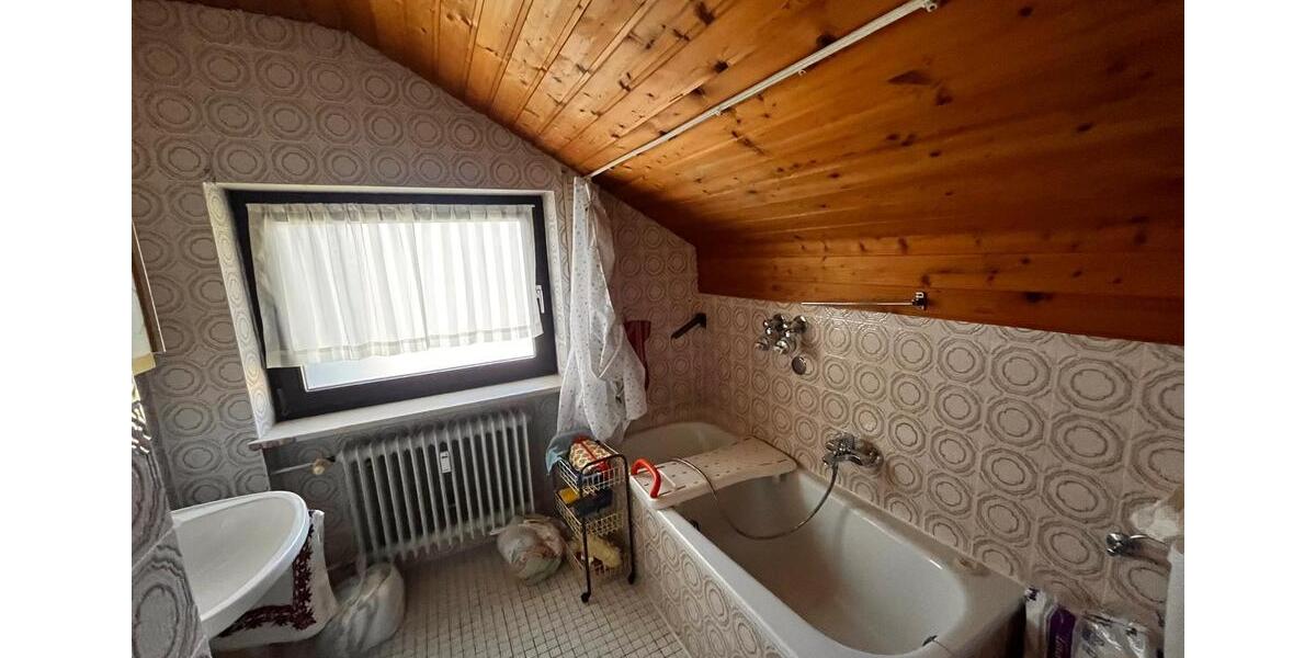 Dachgeschoßwohnung Füssen - 2 Zimmer, 44 m&sup2;, 189.000&euro; | Angebot:27120472