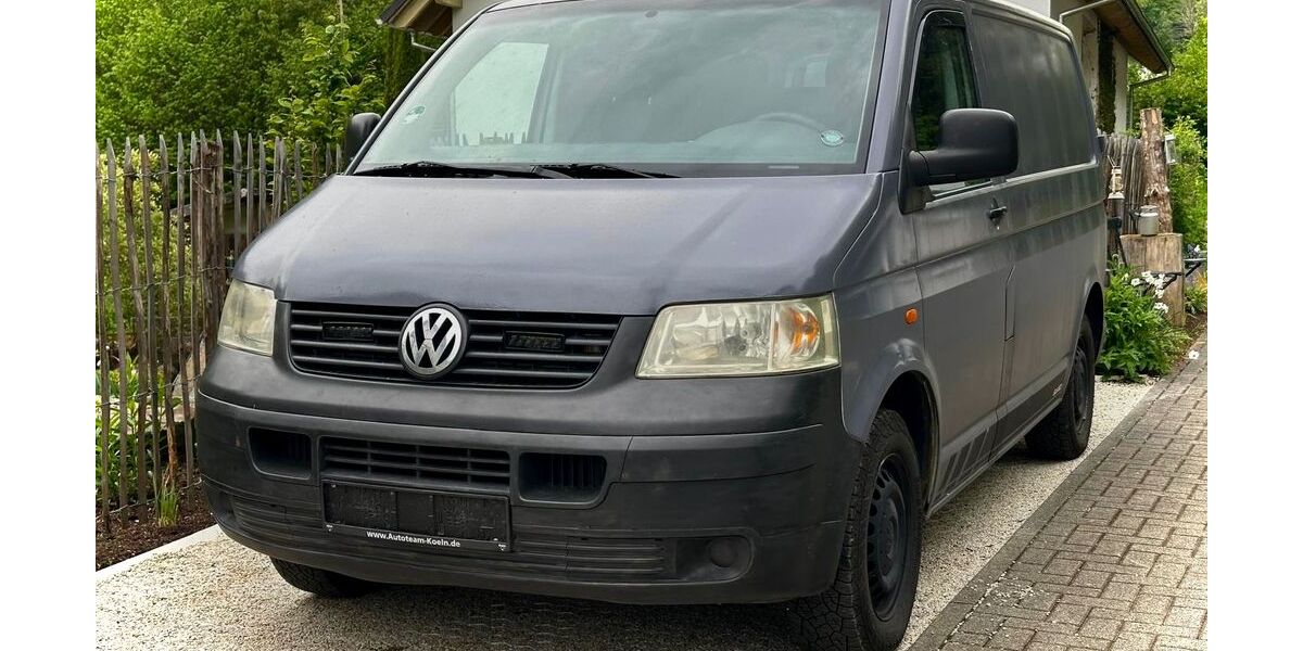 VW T5 Transporter 247.707 km 4.500 &euro; Siegbach 35768