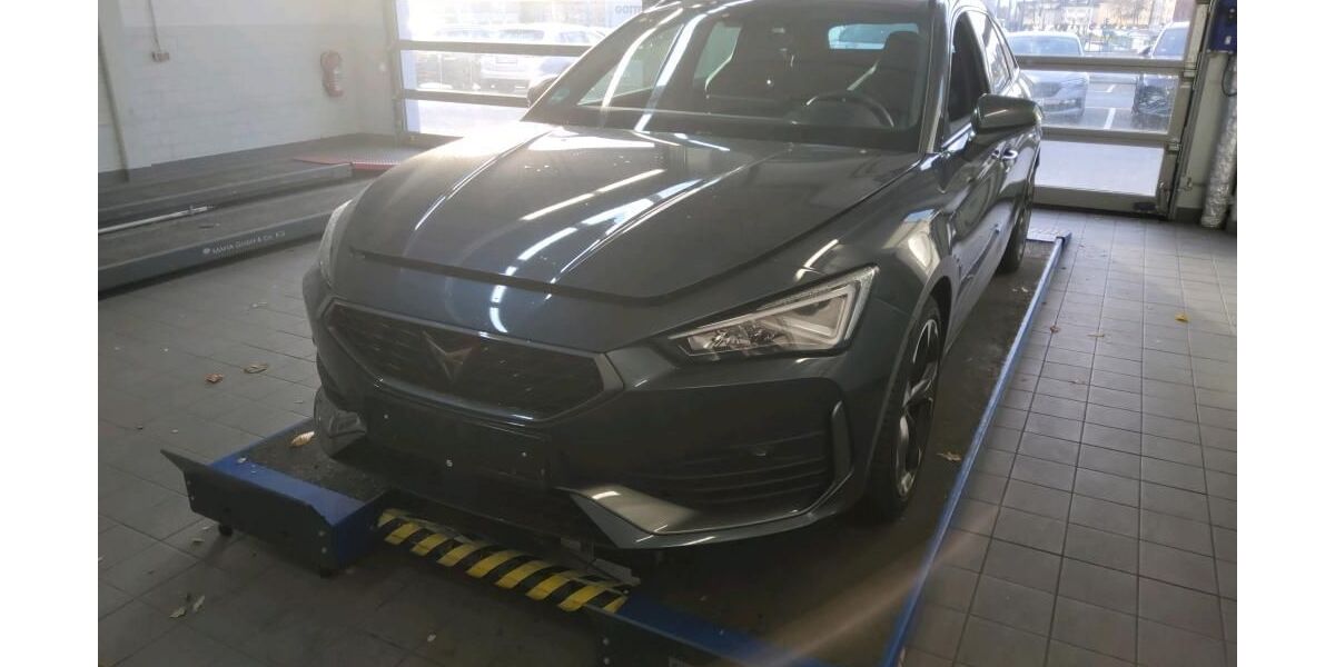 Cupra Leon 75.000 km 21.990 &euro; Peine 31226