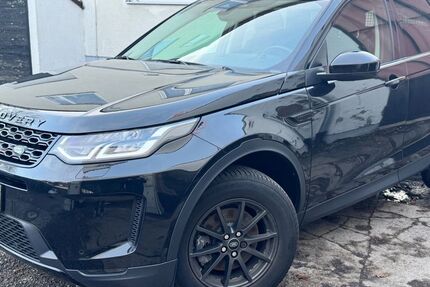 Land Rover Discovery Sport 49.850 km 23.990 &euro; München 81829