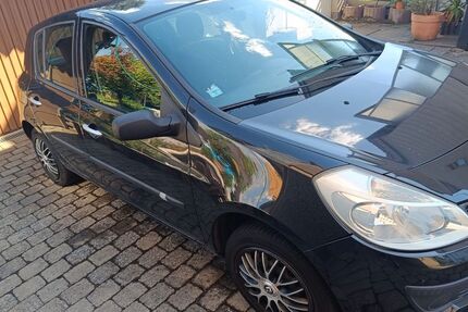 Renault Clio 160.000 km 1.650 &euro; Sulzbach 66280