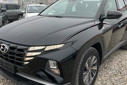 Hyundai TUCSON 95.771 km 19.990 &euro; München 81829