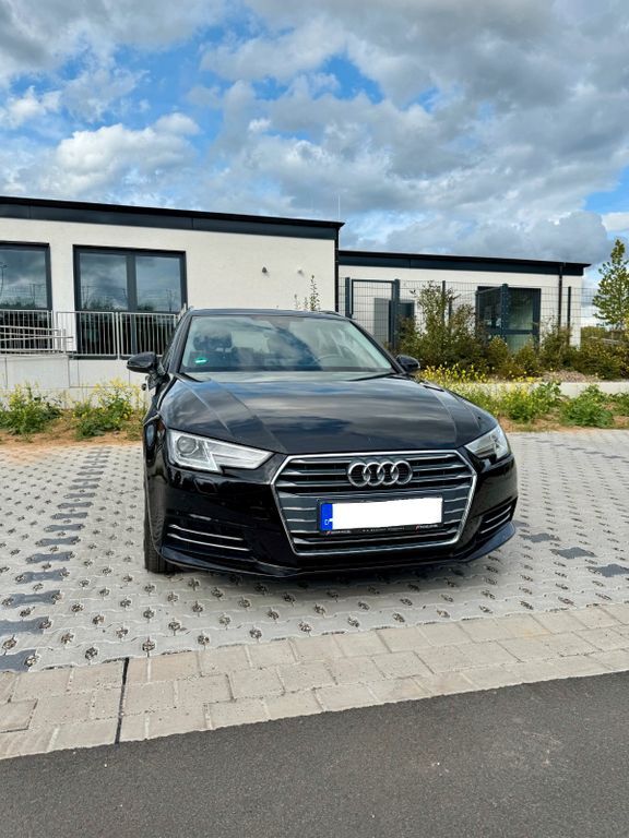 Audi A4 94.000 km 21.999 € Buchen 74722