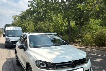 VW Touareg 225.000 km 9.500 &euro; Schifferstadt 67105