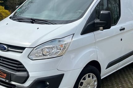 Ford Transit Custom 170.000 km 7.990 &euro; München 81243