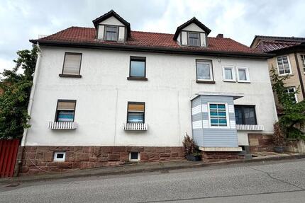 Haus Niedenstein - 6 Zimmer, 145 m&sup2;, 750&euro; | Angebot:26572697