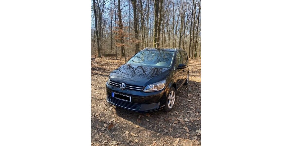 VW Touran 183.500 km 6.900 &euro; Colditz 04680