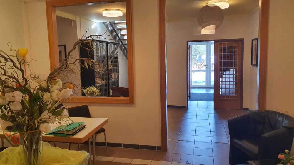 3-Sterne-Hotel mit 30 Zimmern und davor liegenden Baugrundstück 3 zimmer