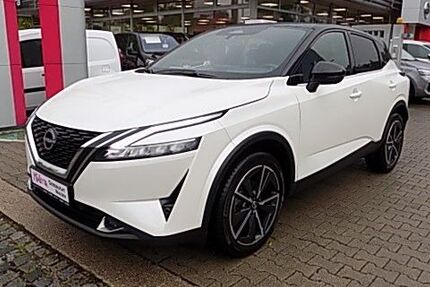 Nissan Qashqai 42.445 km 27.990 &euro; München 81677