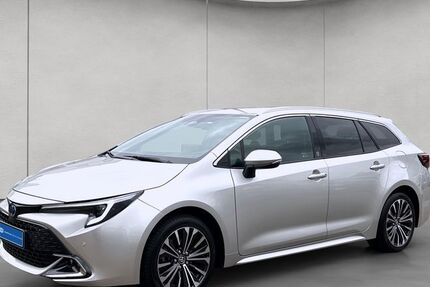 Toyota Corolla 13.000 km 29.970 € Esslingen 73730