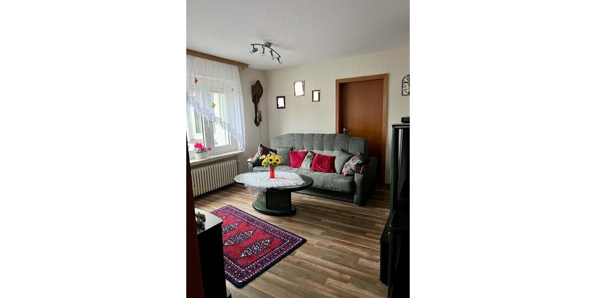 Einfamilienhaus Melle - 7 Zimmer, 270 m&sup2;, 300.000&euro; | Angebot:26978063
