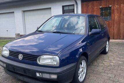 VW Golf 195.000 km 2.200 &euro; Hohenleimbach 56746