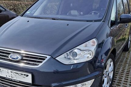 Ford Galaxy 128.900 km 9.650 &euro; München 81829