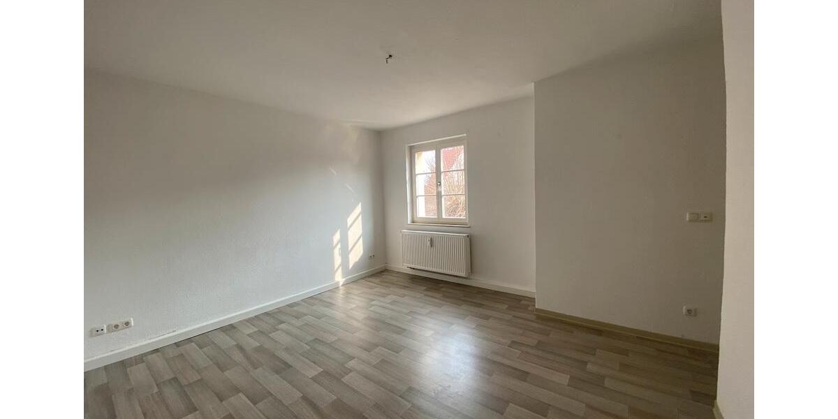 Etagenwohnung Lauta - 1 Zimmer, 42 m&sup2;, 255&euro; | Angebot:26479901