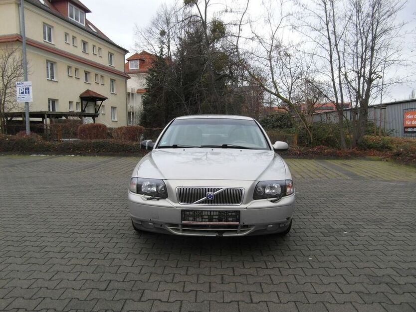 S80