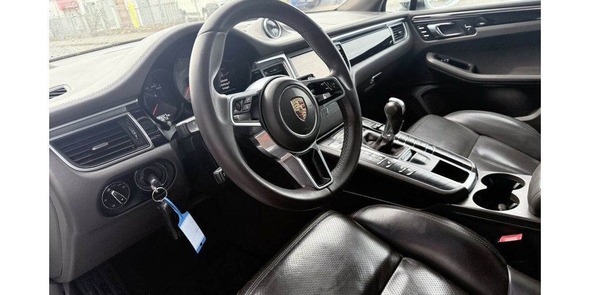 Porsche Macan S Diesel Panorama Standheizung LED AHK 188.100 km 17.700 &euro; Altdorf 84032