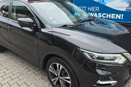 Nissan Qashqai 96.000 km 14.600 &euro; Garching 85748