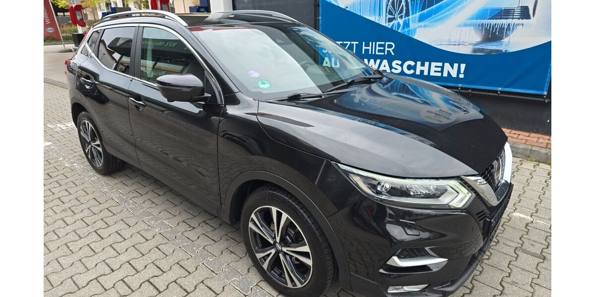 Nissan Qashqai 96.000 km 14.600 &euro; Garching 85748