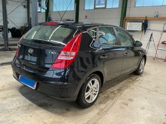 Hyundai i30 85.800 km 5.690 &euro; Staufenberg 35460