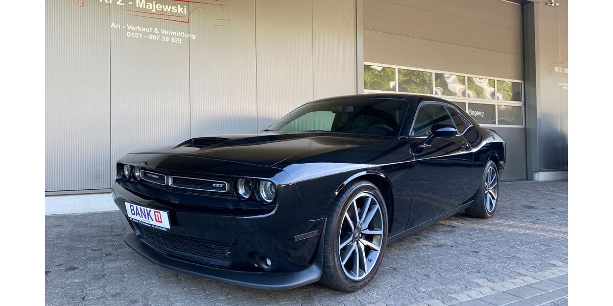 Dodge Challenger 53.749 km 28.900 &euro; Hilchenbach 57271