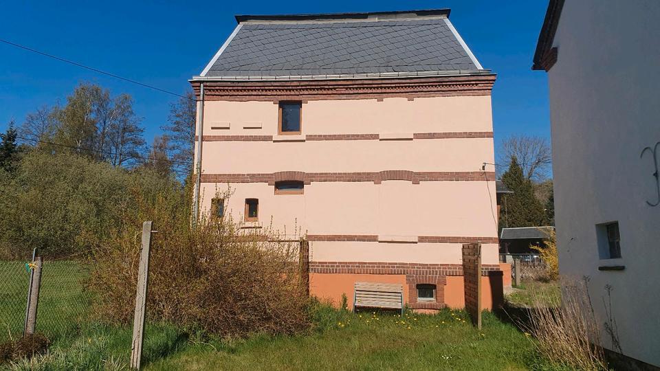 Mehrfamilienhaus, Wohnhaus Oelsnitz (Vogtland) - 6 Zimmer, 160 m&sup2;, 55.000&euro; | Angebot:27209281