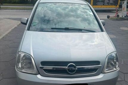 Opel Meriva 224.000 km 600 &euro; München 81477