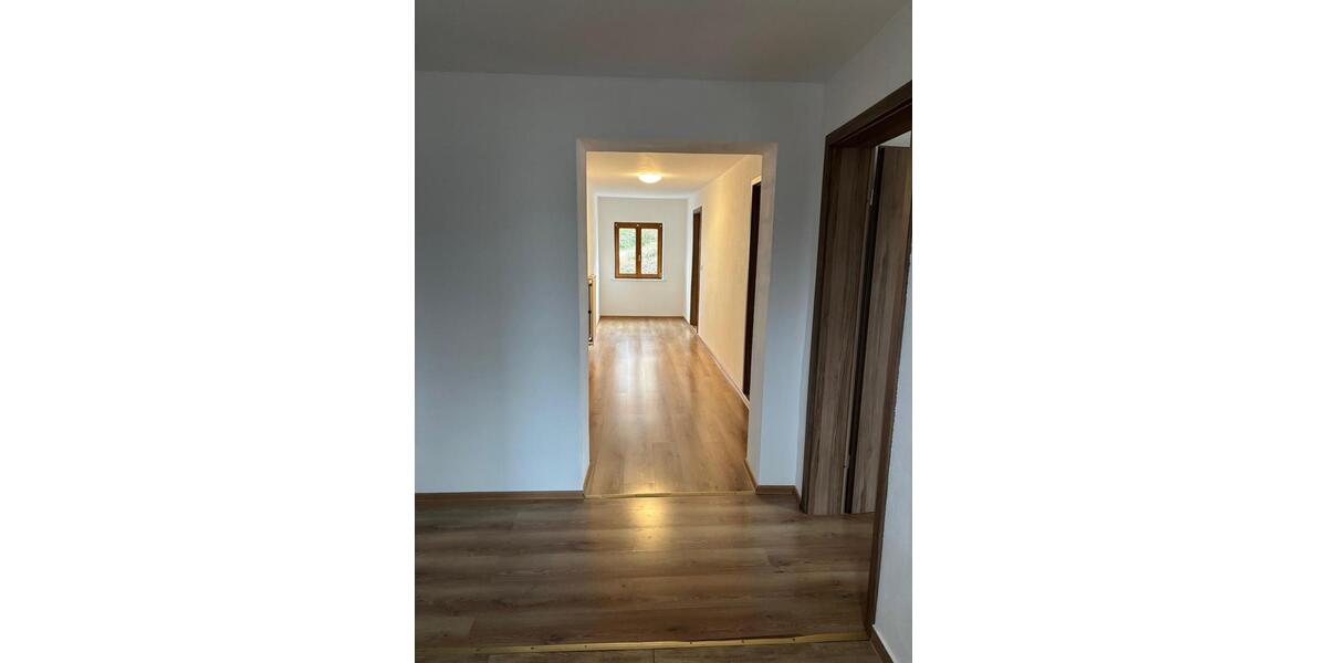 Mehrfamilienhaus, Wohnhaus Simbach - 8 Zimmer, 234 m&sup2;, 548.000&euro; | Angebot:26413241