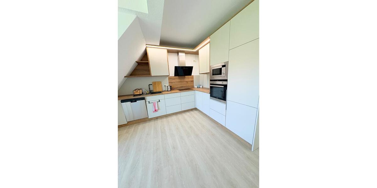 Dachgeschoßwohnung Diemelstadt - 3 Zimmer, 96 m&sup2;, 850&euro; | Angebot:26225893