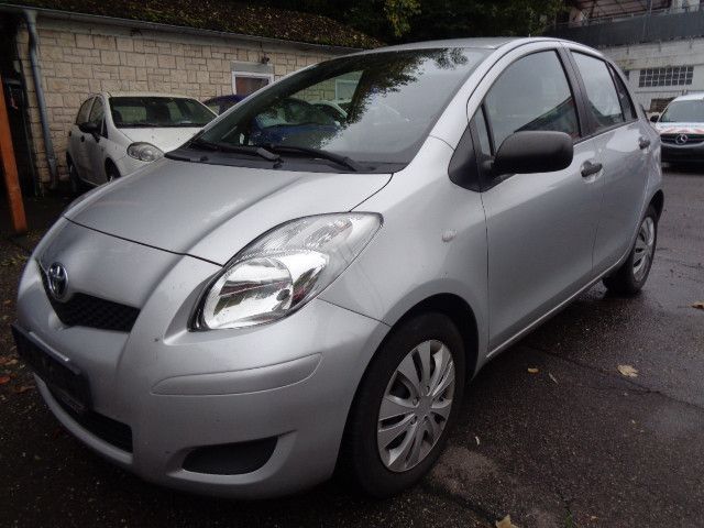 Toyota Yaris 117.199 km 2.990 € Saarbrücken 66119