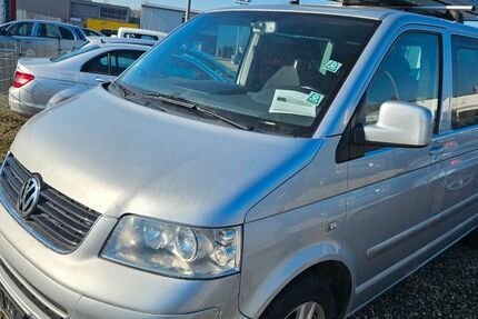 VW T5 Transporter 290.000 km 9.980 &euro; Rheinberg 47495